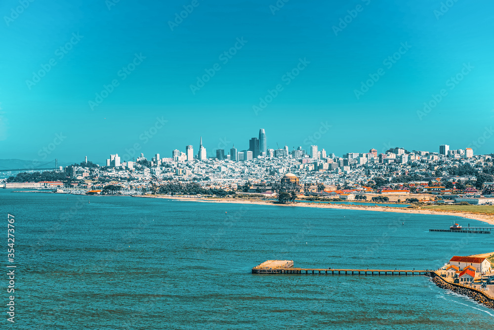 Sticker Panoramic view of the San Francisco city.