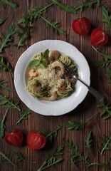 Spaghetti with Pesto and Shrimp