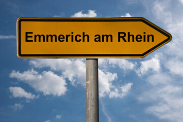 Obraz premium Wegweiser Emmerich am Rhein