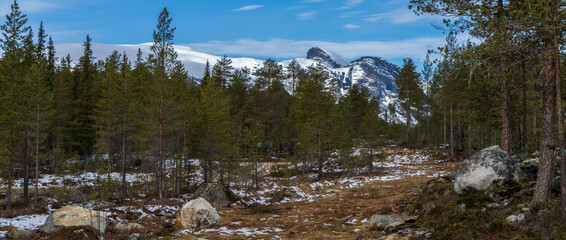 Szczyt górski w okolicy Hemsedal, góry skandynawskie  © Dreamnordno