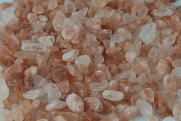 Fototapeta na wymiar Himalayan pink sea salt crystals 