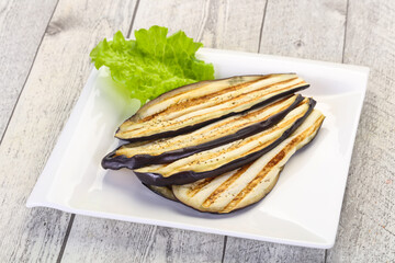 Grilled eggplant in the bowl