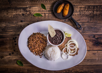 Steak black beans and rice platter meal
