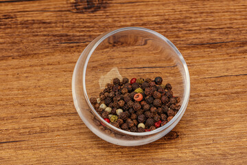 Peppercorn heap in the bowl
