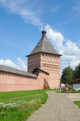 Fototapeta premium Suzdal, Russia - July 26, 2019: Summer view of the Passage tower in the Spaso-Evfimiev monastery. Golden ring of Russia