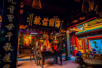 Fototapeta na wymiar On Lang Temple (Hoi quan On Lang pagoda or Quan Am temple) or Ong Lao Temple - One of Vietnamese Chinese temple at Ho Chi Minh City (Saigon), Vietnam