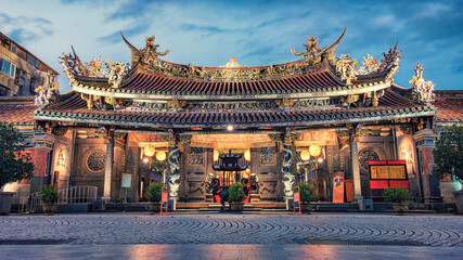 Naklejka premium Confucius Temple in Taipei and Dalongdong Baoan temple