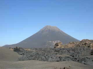 Fototapeta na wymiar Vulkan Pico do Fogo