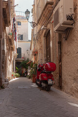 Fototapeta na wymiar Little Street in Sicily