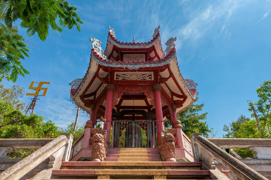 Giant prayer bell at the Long Son Pagoda, Nha Trang, Vietnam
