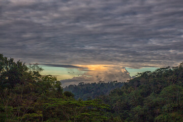 Unwetter über dem Jungle von Ubud