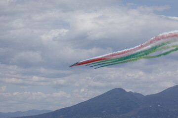 Le frecce tricolore a napoli