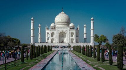taj mahal agra india
