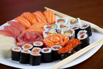 Comida japonesa (Sushi, Maki, Sashimi...)