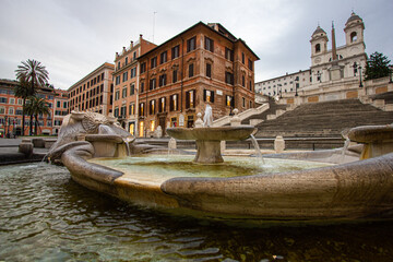 Naklejka premium la scalinata dalla fontana