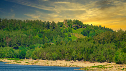 Magnifique vue sur le Lac et la Ruine