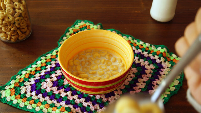 Bol con cereal y lecche