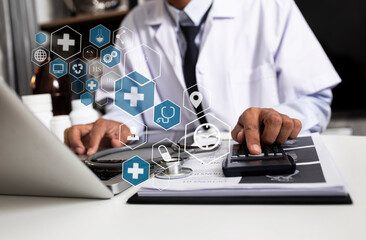 Medical technology and futuristic concept. Doctor hologram modern virtual screen interface.	