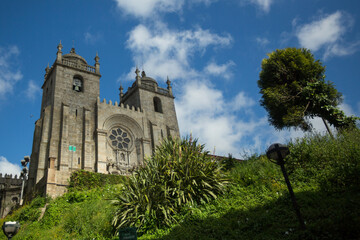 Fototapeta na wymiar The Porto Cathedral (Se do Porto) in Porto, Portugal.