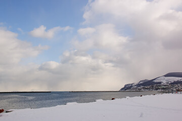 小樽、日本海、海、空、雲、自然、雪、冬