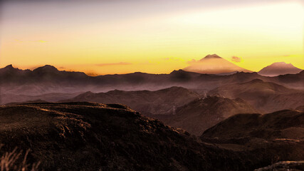 Naklejka premium Sunset at the Cotopaxi volcanoe in Quito,Ecuador