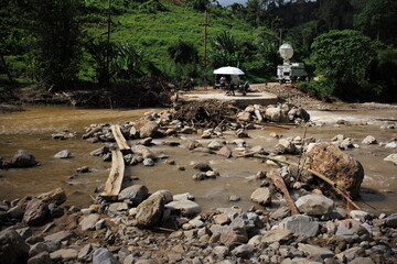 สะพานในประเทศไทยขาด