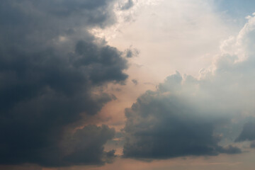 Fototapeta na wymiar Background of dark clouds before a thunder-storm