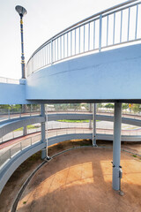 Obraz premium Queensbay Mall cycling and jogging track view indicating good exercise culture