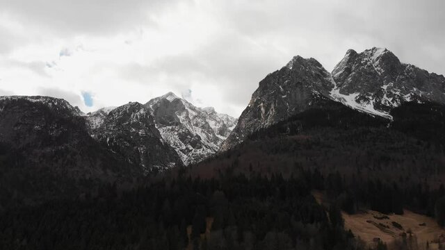 Zugspitze in Garmisch-Partenkirchen
Filmed with drone fly away