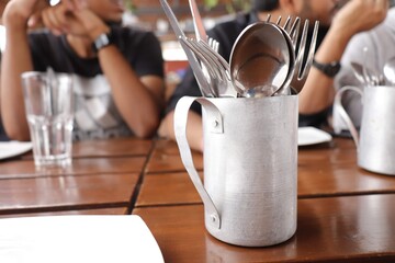 cutlery holder spoons forks 