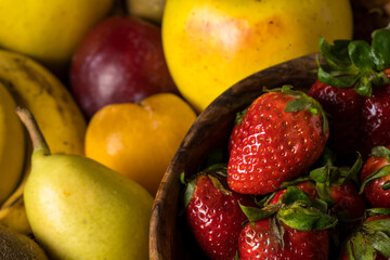 Conjunto de distintas frutas frescas ecologicas de temporada