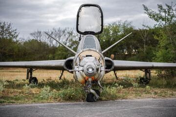 Military urbex of a lockheed plane P-2 forget inside an abandoned military base.