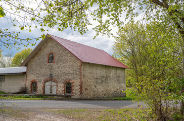 Plakat old barn style building in estoia
