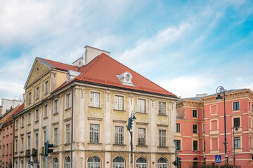 Obraz premium Antique building view in Old Town Warsaw, Poland