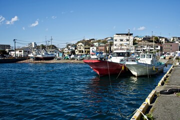 Obraz premium Fishing boats in the harbor.