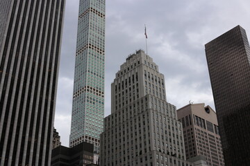 building, architecture, skyscraper, city, office, urban, sky, business, downtown, tower, tall, high, buildings, construction, window, glass, blue, san francisco, apartment, old, windows, exterior, str