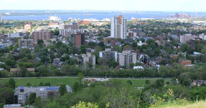Hamilton, Ontario with harbour in background 4K