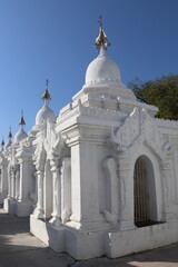 Pagode Kuthodaw à Mandalay, Myanmar