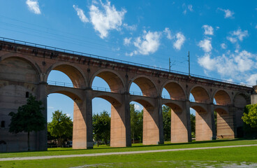 Fototapeta premium Enztalviadukt, Bietigheim- Bissingen, Deutschland