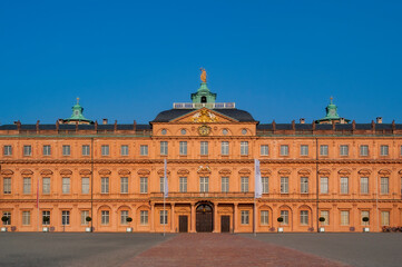 Fototapeta premium Eingang. Schloss Rastatt, Rastatt. Deutschland