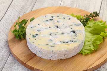 Round blue cheese