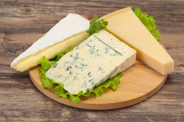 Cheese triangle mix - gorgonzola, brie, parmesan