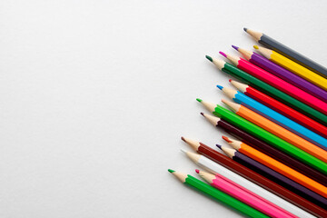 Obraz premium Colour pencils isolated on white background close up.space for text