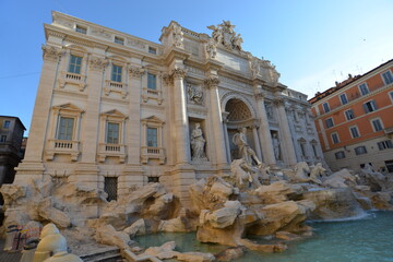 Fototapeta na wymiar Roma Fontana di Trevi