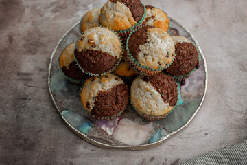 Chocolate Vanilla Cupcakes