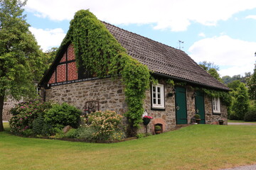 Historisches Gebäude in Altenhellefeld, einem Ortsteil der Stadt Sundern im Sauerland