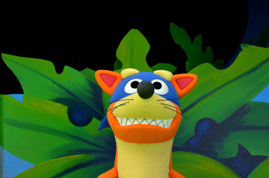 Dora the Explorer Fox Swiper