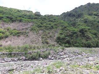 Fototapeta na wymiar río seco