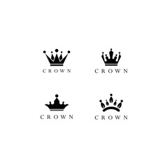 Crown logo template vector © feri