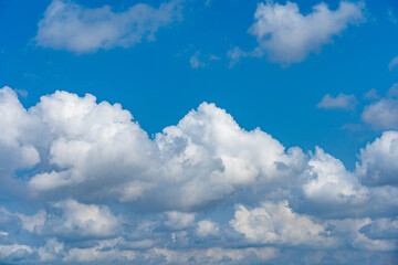 Obraz na płótnie Canvas Summer blue sky and white cloud for backgrounds concept